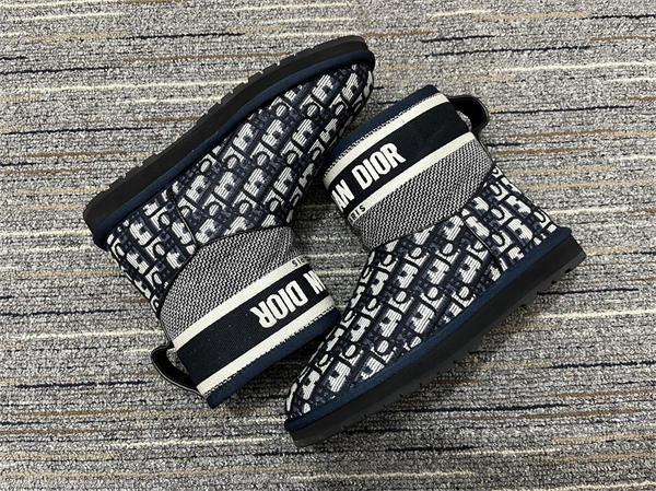 D10r Boot