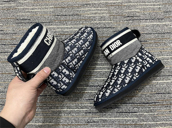 D10r Boot