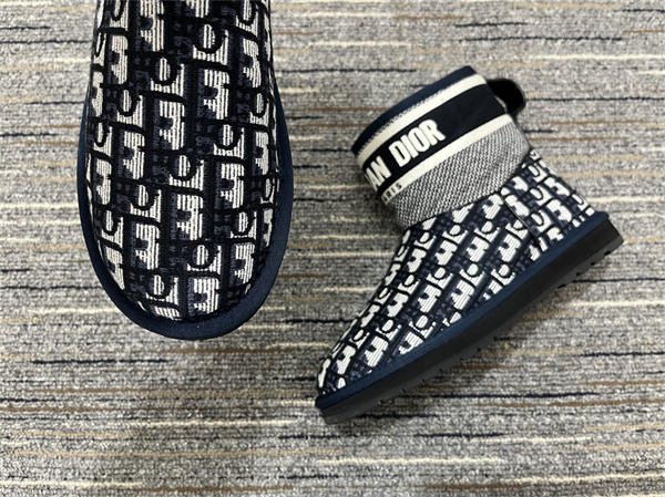 D10r Boot
