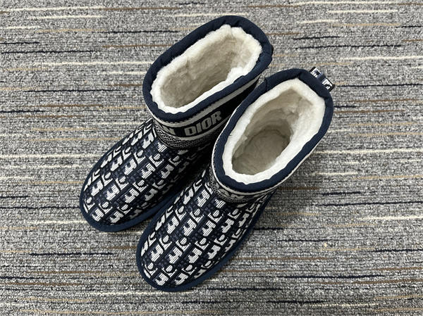 D10r Boot