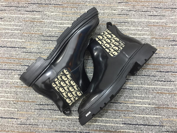 D10r Boot