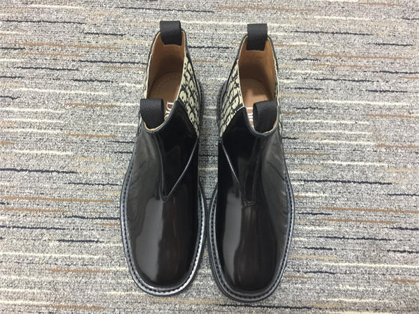 D10r Boot