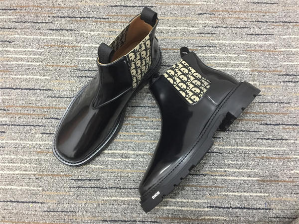 D10r Boot