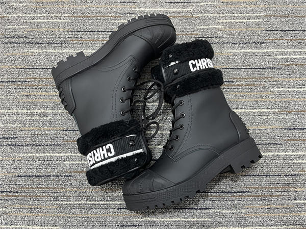 D10r Boot