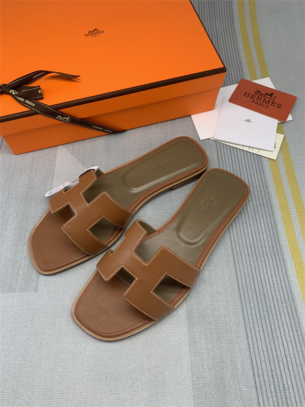 H Slipper