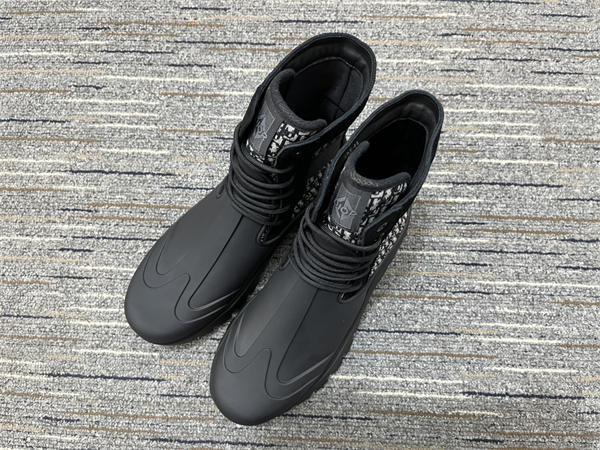 D10r Boot