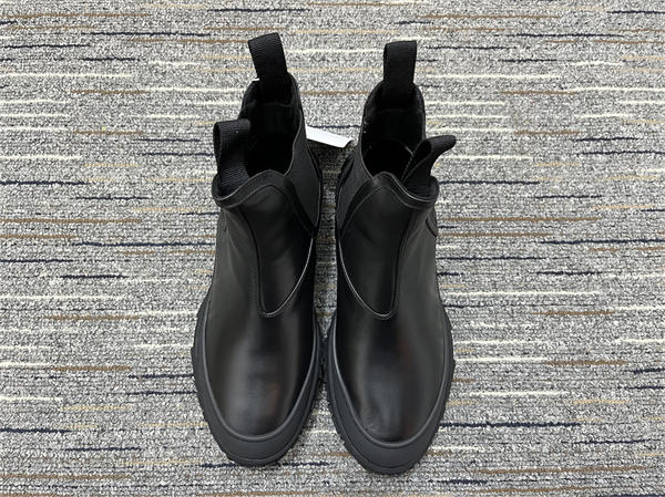 D10r Boot