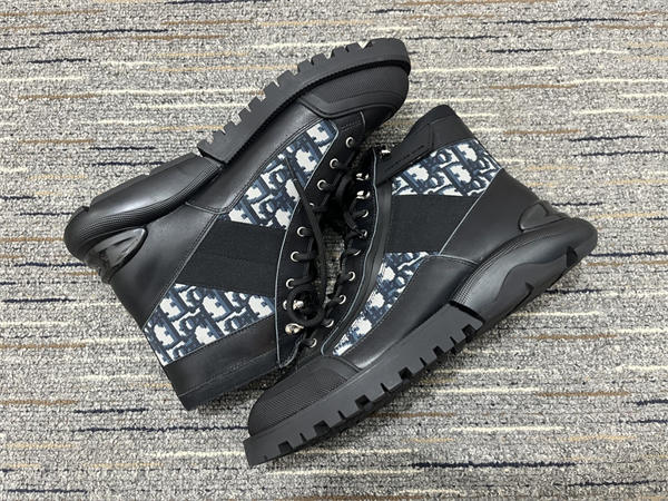 D10r Boot
