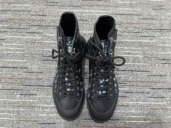 D10r Boot