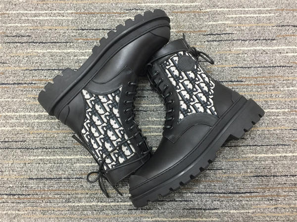 D10r Boot