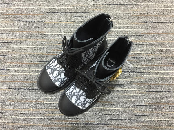 D10r Boot