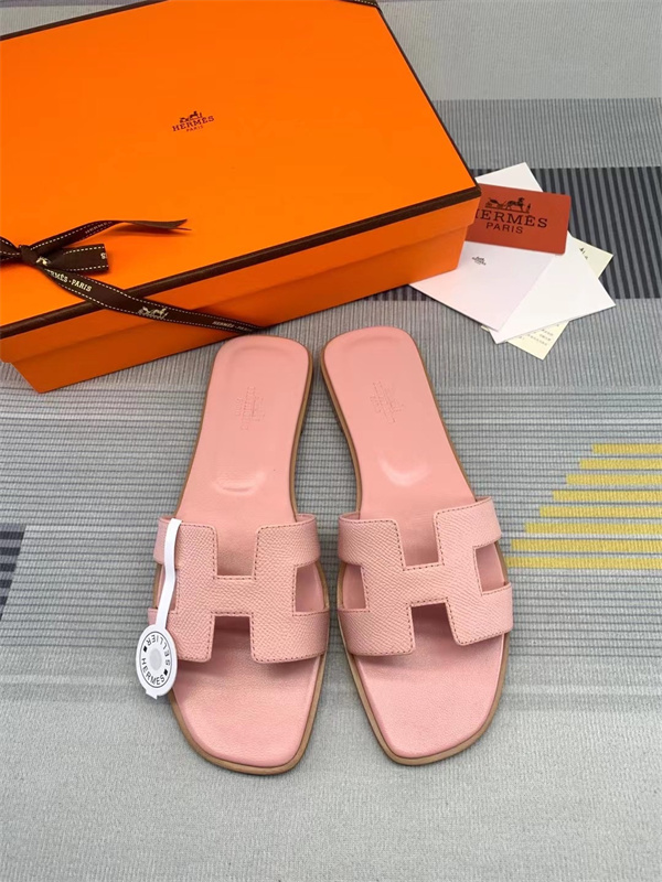 H Slipper