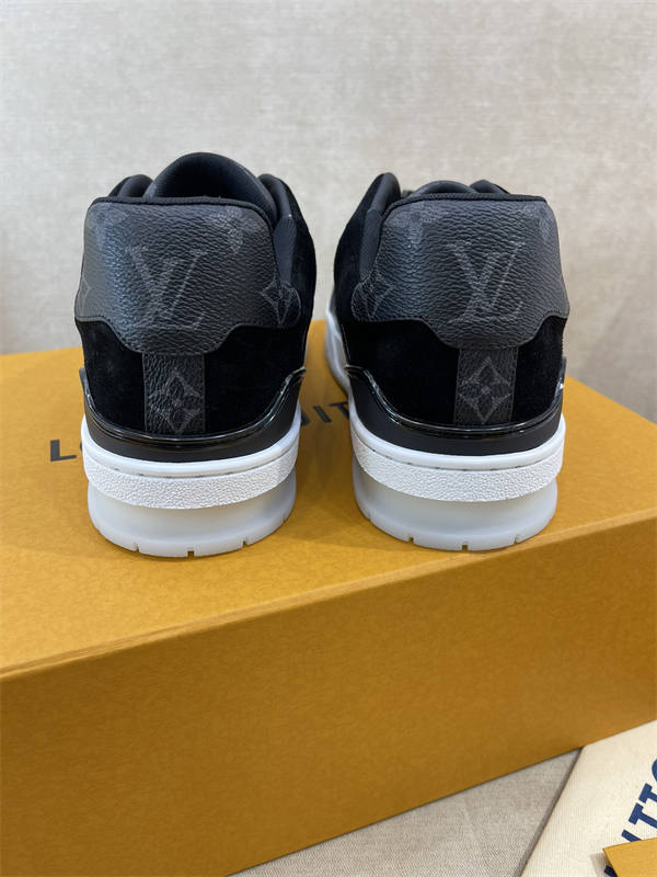 LV123