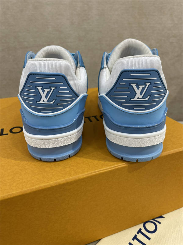 LV126