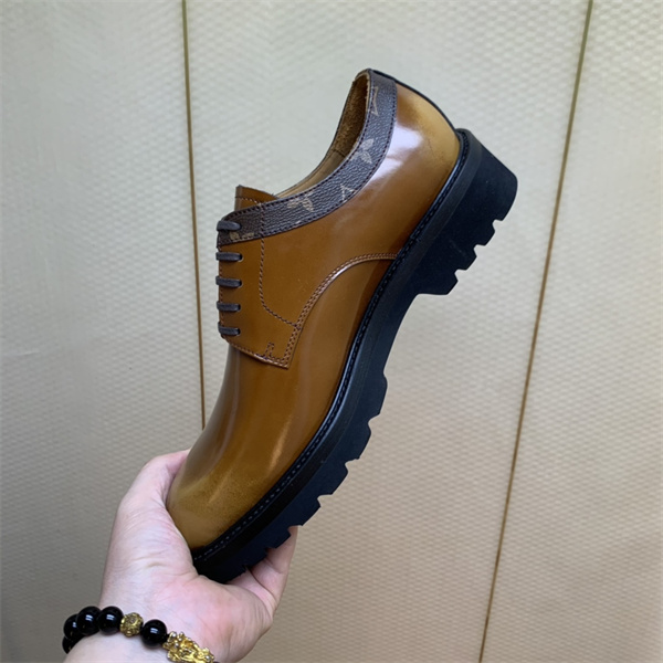 Lv Loafer 008