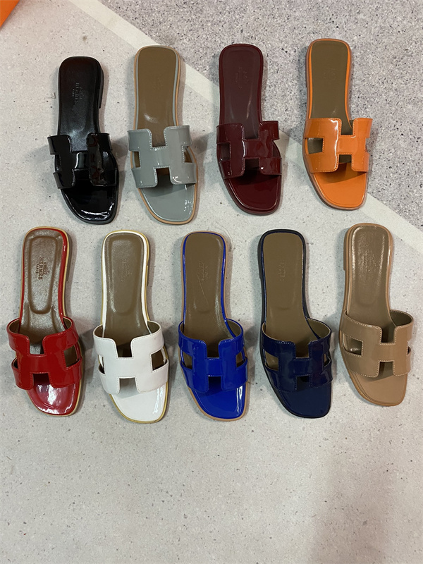 H Slipper