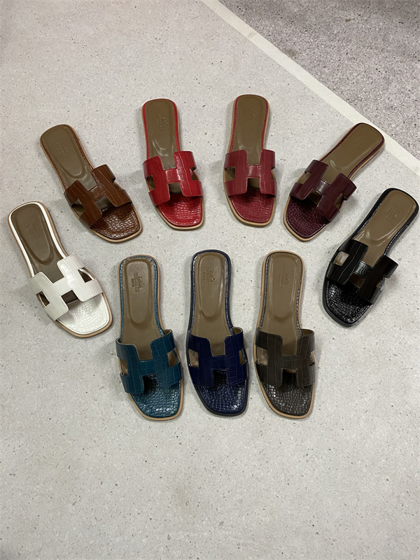 H Slipper
