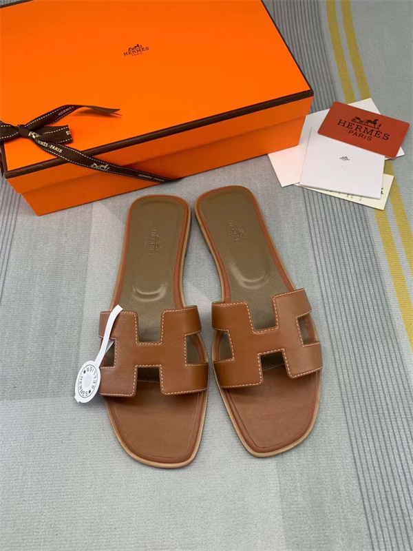 H Slipper