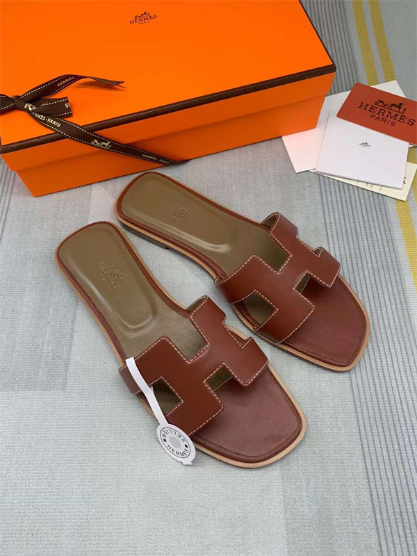 H Slipper
