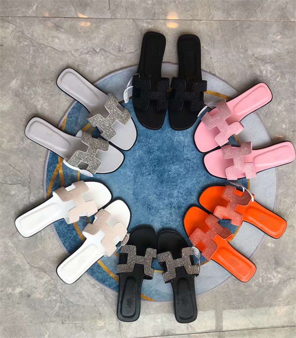 H Slipper