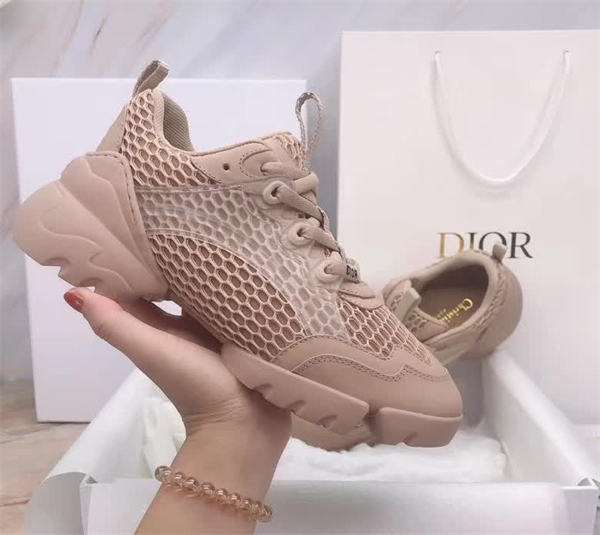 Dr Sneaker
