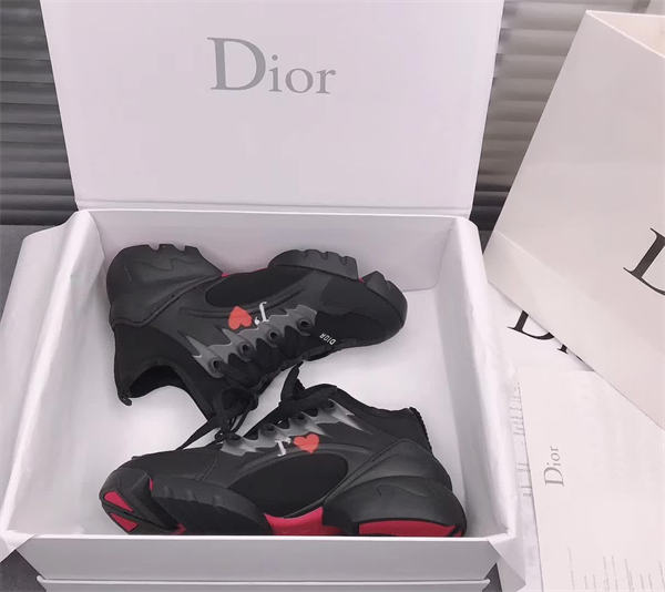 Dr Sneaker