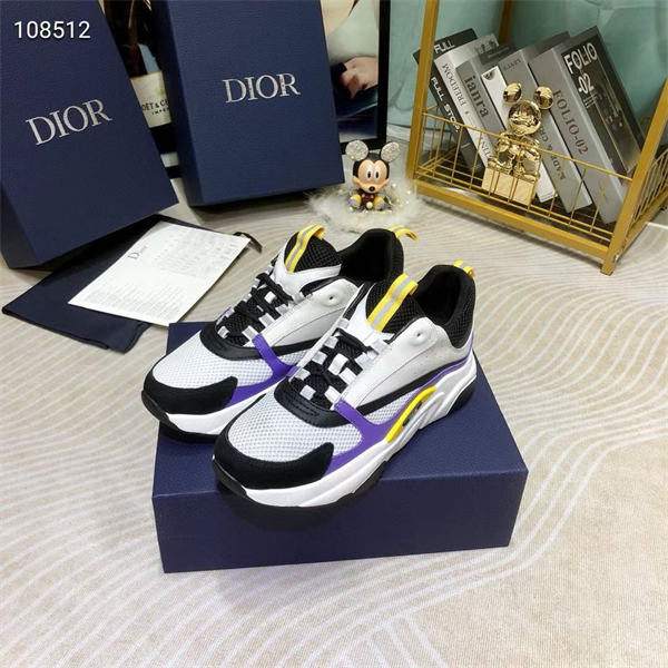 Dr B22 Sneaker