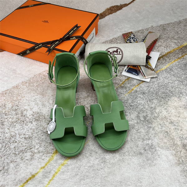 H Sandals