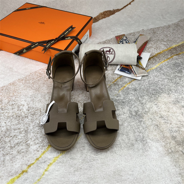 H Sandals