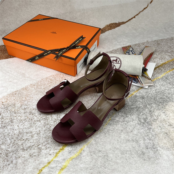 H Sandals