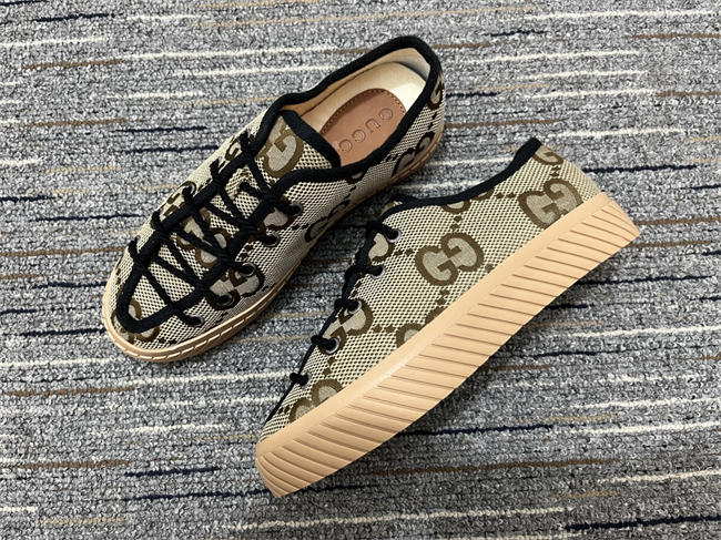 Gvc*1 Low Top Sneaker 6