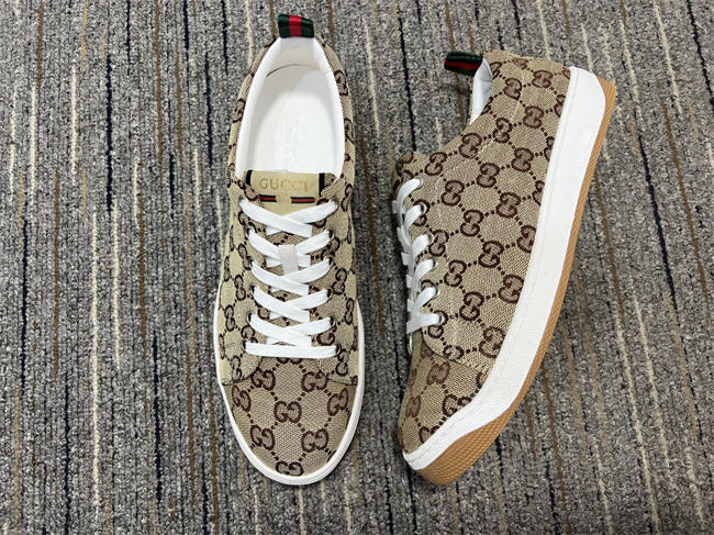 Gvc*1 Low Top Sneaker 7