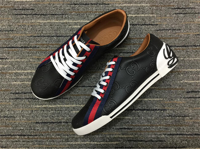 Gvc*1 Low Top Sneaker 23