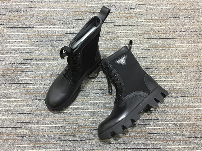 Pra*a Boot 12
