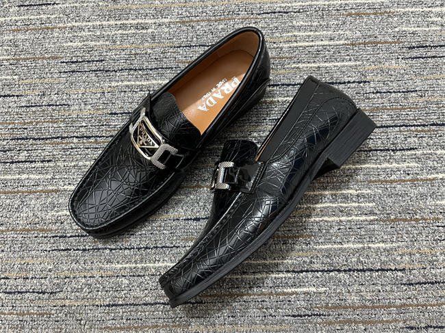 Pra*a Loafer 1