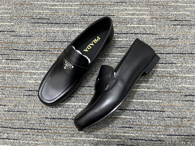 Pra*a Loafer 5