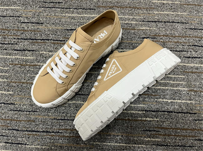 Pra*a Sneaker Women 8