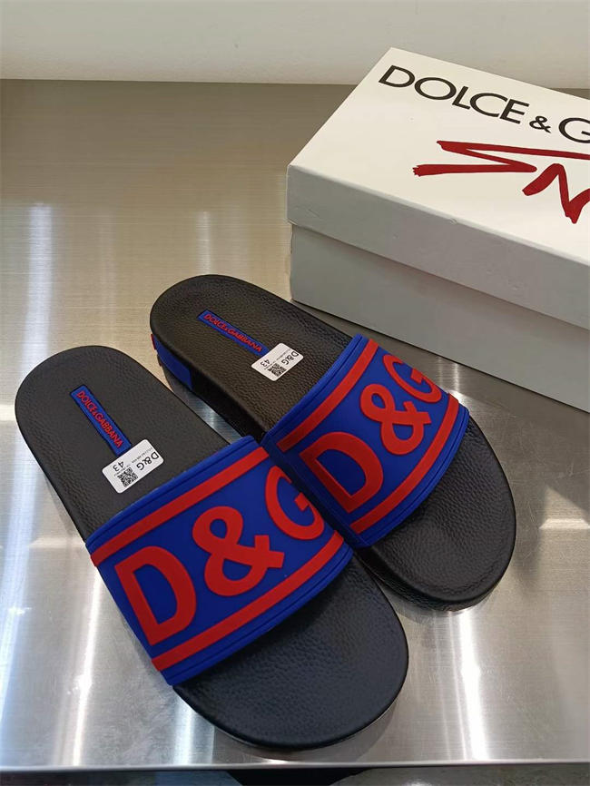 DG slipper 23