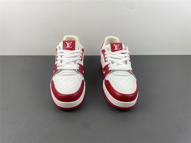 L0vis Vvtt0n LV trainer