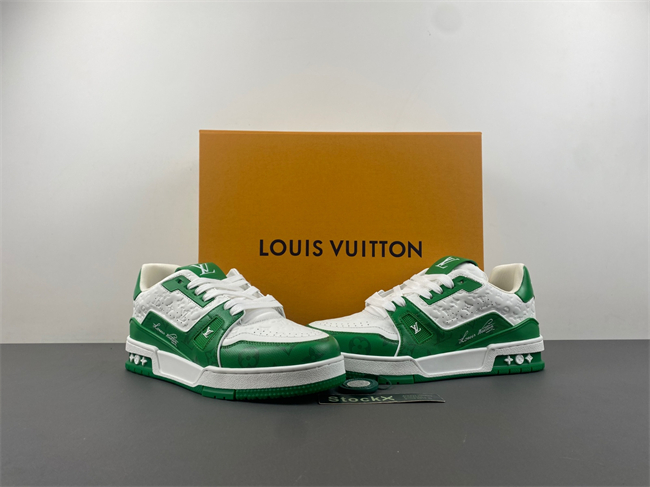 L0vis Vvtt0n LV trainer