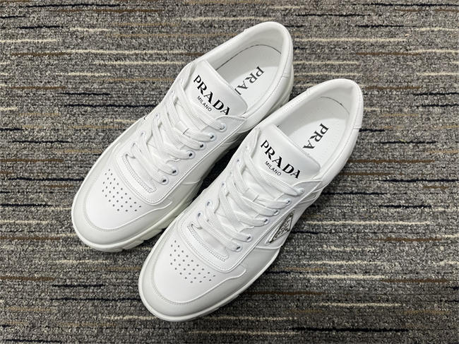 Pra*a Sneaker 17