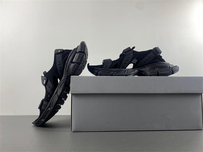 Ba1en*iaga BLACK ‘3XL’ SANDALS 786956 W3XLT 1000