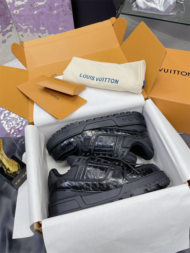 LV Trainer Maxi Sneaker
