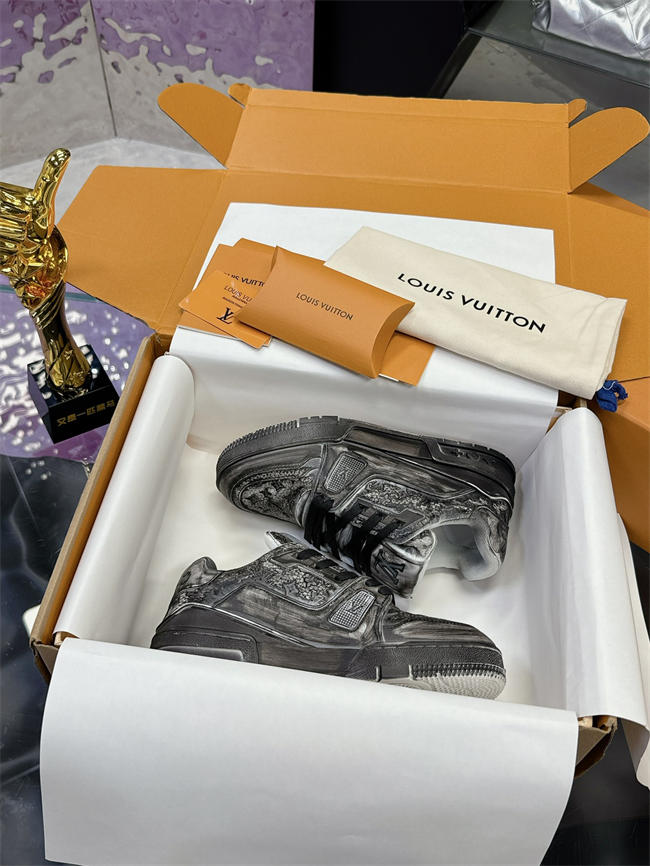 LV Trainer Sneaker