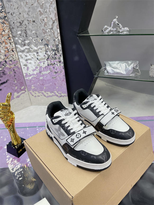 LV Trainer Sneaker