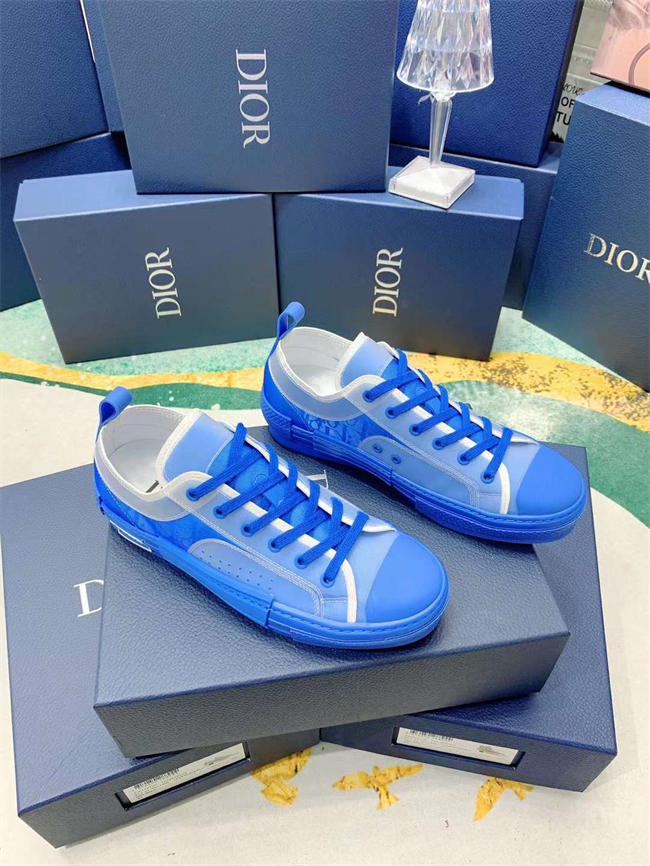 D10r B23 Sneaker