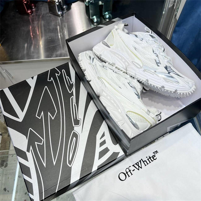 OFF-WHITE Be Right Back