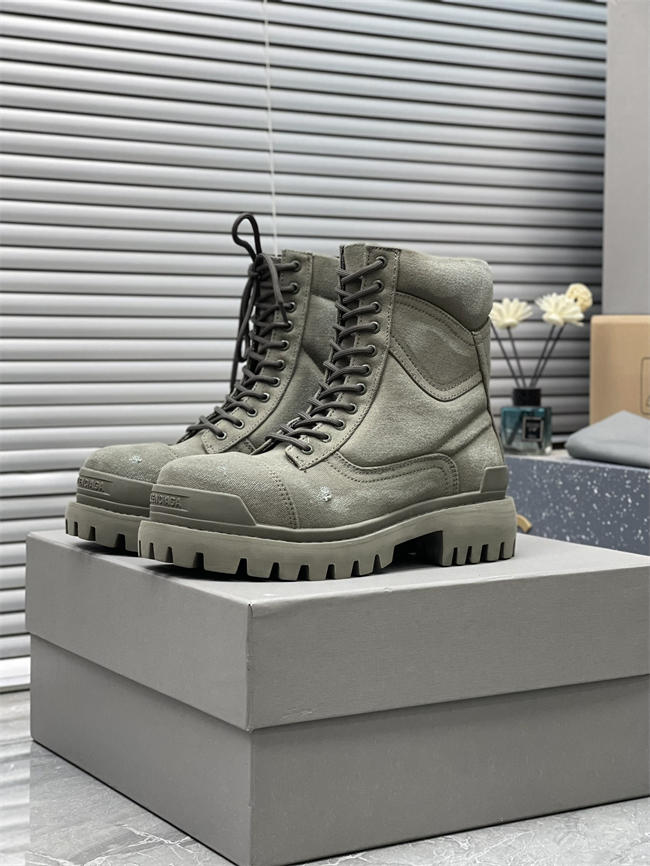 Ba1en*iaga Boot