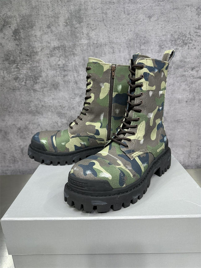 Ba1en*iaga Boot