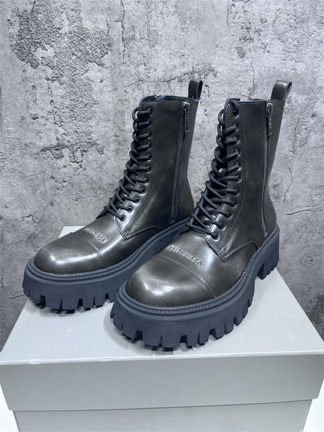 Ba1en*iaga Boot